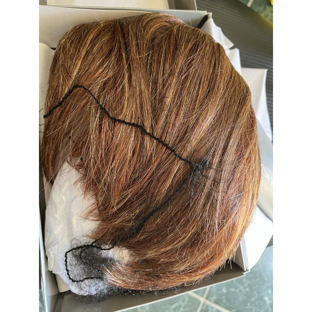 Raquel Welch Wig / Made You Look / Fiery Copper - Picture 9 of 9
